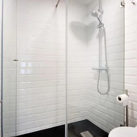 Apartman Spacious In Center In Lively Area